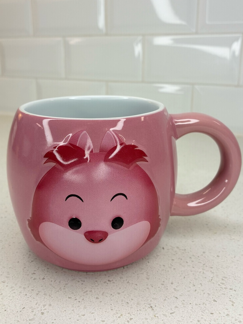 Disney Store Tsum Tsum Cheshire Cat Pink Alice in Wonderland Ceramic Cup Mug